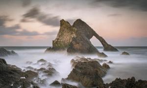 Rook View, Modern Coastal Retreat with Free Parking