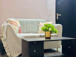 Cozy studio in Ghaziabad