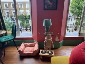 Todo Loco Pet Friendly