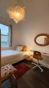 Sunny Opposite the Park, Central Steps from It All!