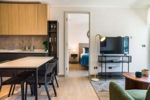 2BR Retreat Discover the Heart of Providencia