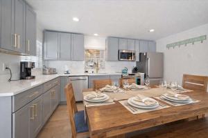 Siesta Key Village Heated pool