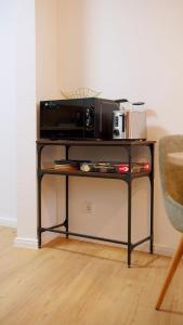 WESTERsuites - Purple - zentral 1BR Küche WLAN