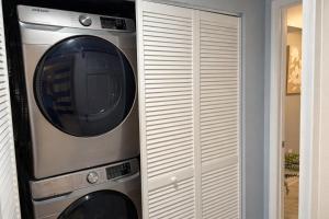 The Serene Spring House Retreat - B