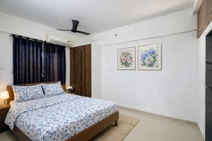 New Spacious 2BHK apartments in Tirupati Near Railway Station with fully equipped kitchen, AC bedrooms, Washing Machine, 24 hours water, caretaker service, and ample space for car parking & ideal for families and pilgrims
