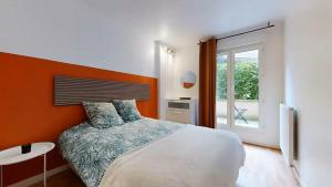 Urban Loft 8 Guests- 4 rooms- 2 Bathrooms- Near Paris- Private car park