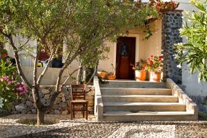 Birds Villa Apartments - Including Car Rental Santorini Greece