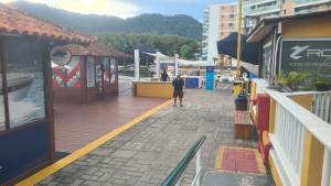 Apartamento em Angra dos Reis de frente para o mar no Shopping Piratas