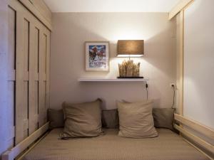 Studio rénové 4 pers, ski aux pieds, balcon - FR-1-346-464