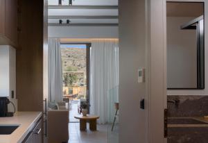 ZISI Authentic Cretan Living