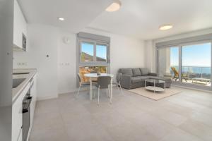 Sunlit Benalmádena - Modern - Amazing Views - Gym