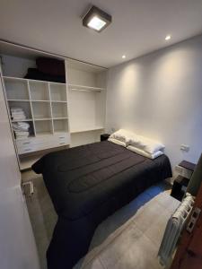 PH estilo industrial con parrilla y cochera descubierta