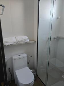 Flat Completo Meia Praia com piscina, área kids, sauna, próximo da praia e do Pier