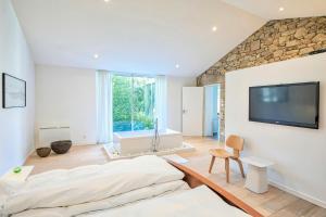 Renovated Chalet In The Heart Of Nature In Vendée