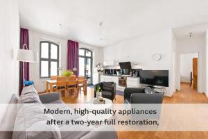 1,292 sq ft Historic Landmark, Checkpoint Charlie