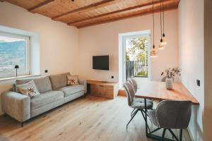 Stein unter Lebenberg NEW 2026