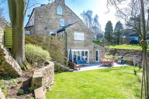 Cottage in the Country