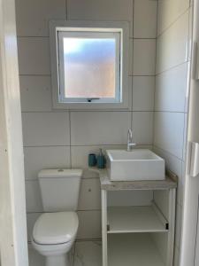 Estúdio com cozinha independente perto da praia