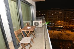 Bellevue Royale Apt with Stunning Panoramic View