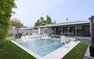 Scottsdale - Luxe Retreat Minutes to Old Town - Heated Pool - Fire pit