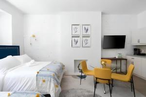 Kozy Stays Drummond Modern apartments