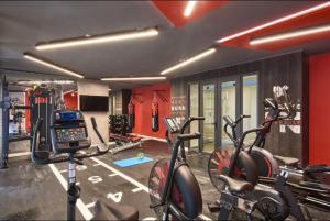 Oasis Mariposa con Jardín Privado Metro y Mall