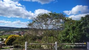 Quarto de Casal com Ar e Frigobar