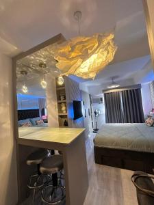 Transient Room by Ardane