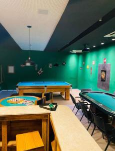 Loft condominio reserva do shay - condado