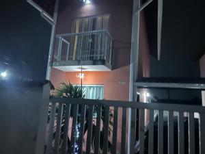 chalé vista para montanha