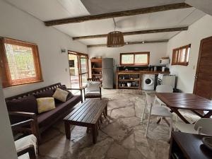 Hermosa Cabaña a 2 Cuadras De Los Botes, La Paloma