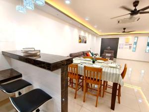 Comfort Homestay 12pax BBQ Netflix Water Dispenser Gunung Lambak