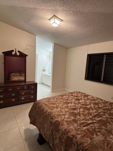 3BR home near Florida Keys- BBQ & Full amenities