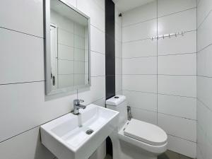 208-1Bed Nusa Bestari-Near Bkt Indah Riverview Inn