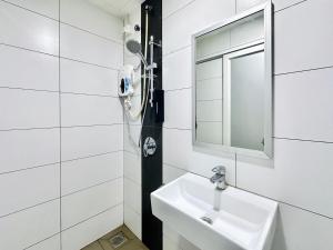 208-1Bed Nusa Bestari-Near Bkt Indah Riverview Inn