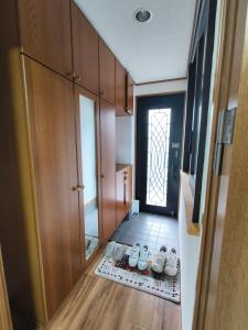 九条の隠れ家 元気 駅徒歩3分 和風3階建て一軒家 最大14名