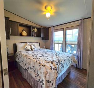 Lake Front Dream Cottage Resort!!! W-5 Star Golf Course!!