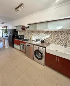 Harbour view penthouse in hout bay