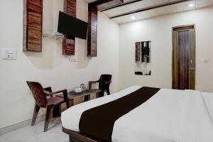 Hotel O by OYO Zirakpur City Court Complex Formerly The Platinum