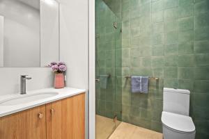 Harborview Modern Apartment 9F