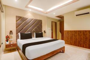 Townhouse Oak Amity University Patna Formerly The Golden Crown