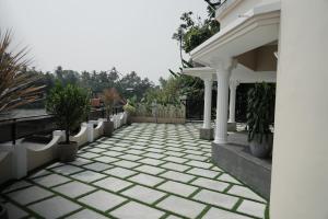 Dretreat varapuzha