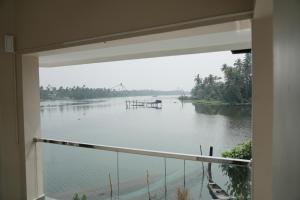Dretreat varapuzha