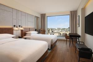 Four Points by Sheraton Amritsar, Mall Road