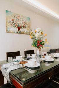 Cozy Retreat Home- 5R3B- 16 Pax- 5mins to CityKK and Imagomall