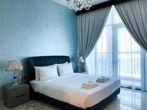 Elegant 1BDR Sleeps 4 in Bayz-22