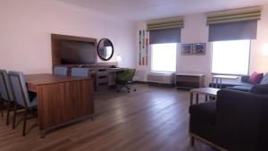 Hampton Inn and Suites Houston-Katy