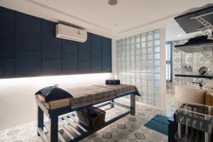 Relax at CTG L702-3 - Kamala Health Complex