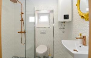 Beautiful Home In Benkovac With Private Swimming Pool, Can Be Inside Or Outside