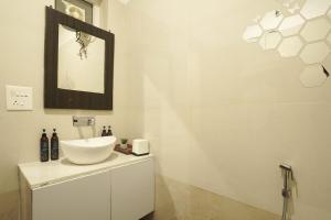 Five Door Retreat 5BHK - Dehradun by Homeyhuts